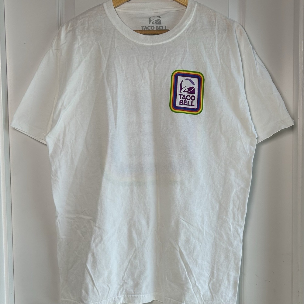Taco Bell Unisex White Rainbow Retro Graphic Print Logo Fast Food Merch‎ T-Shirt
